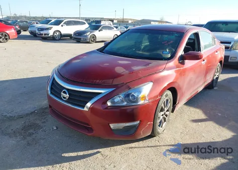 2015 Nissan Altima 2.5 S из США, поврежденный, VIN 1N4AL3AP1FN911383